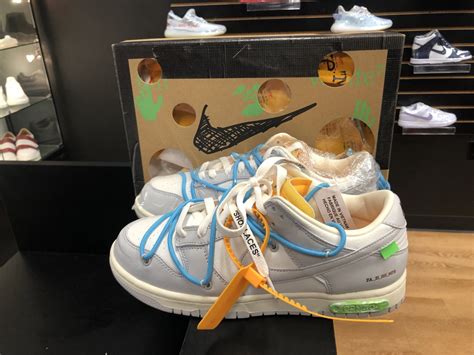 off white dunk low lot